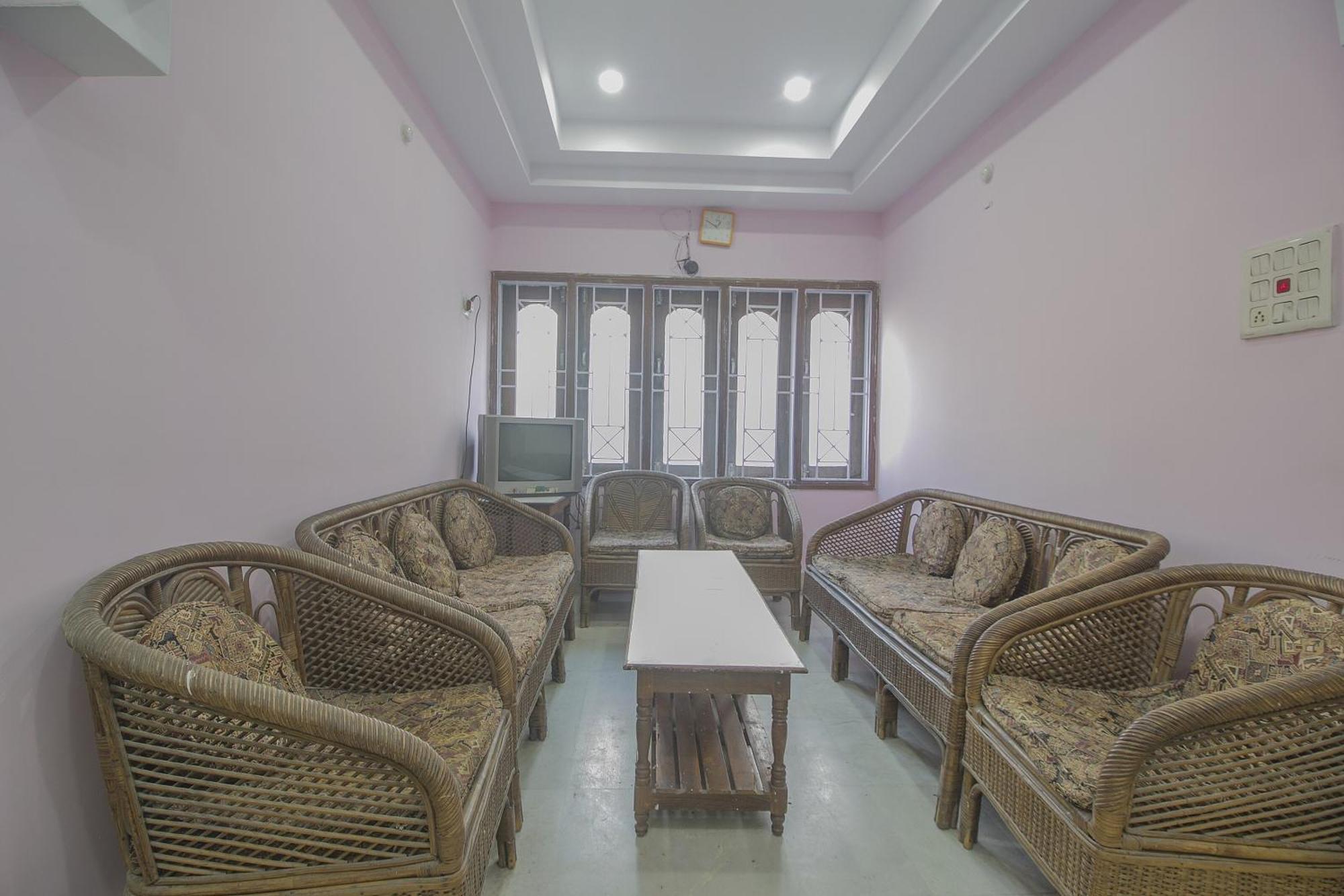 Spot On Satyam Guest House Shiliguri Exterior foto